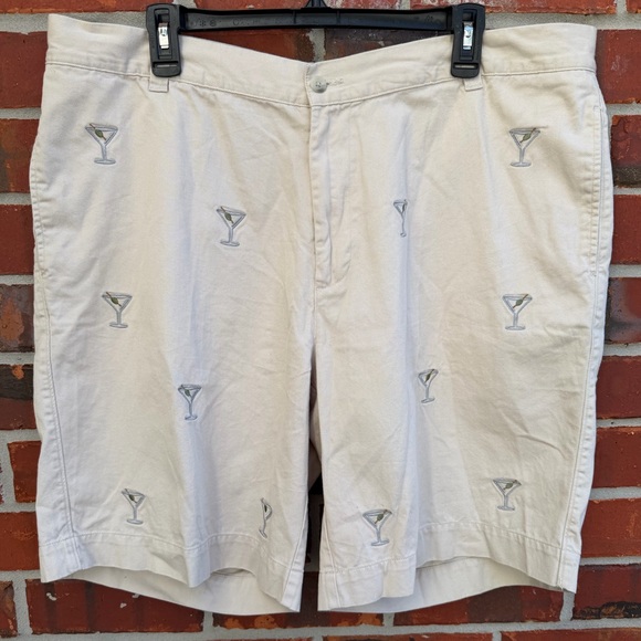 T. Harris London Other - T. Harris London Men’s Sz 40 Beige Cocktail Martini All Over Embroidery Short B1